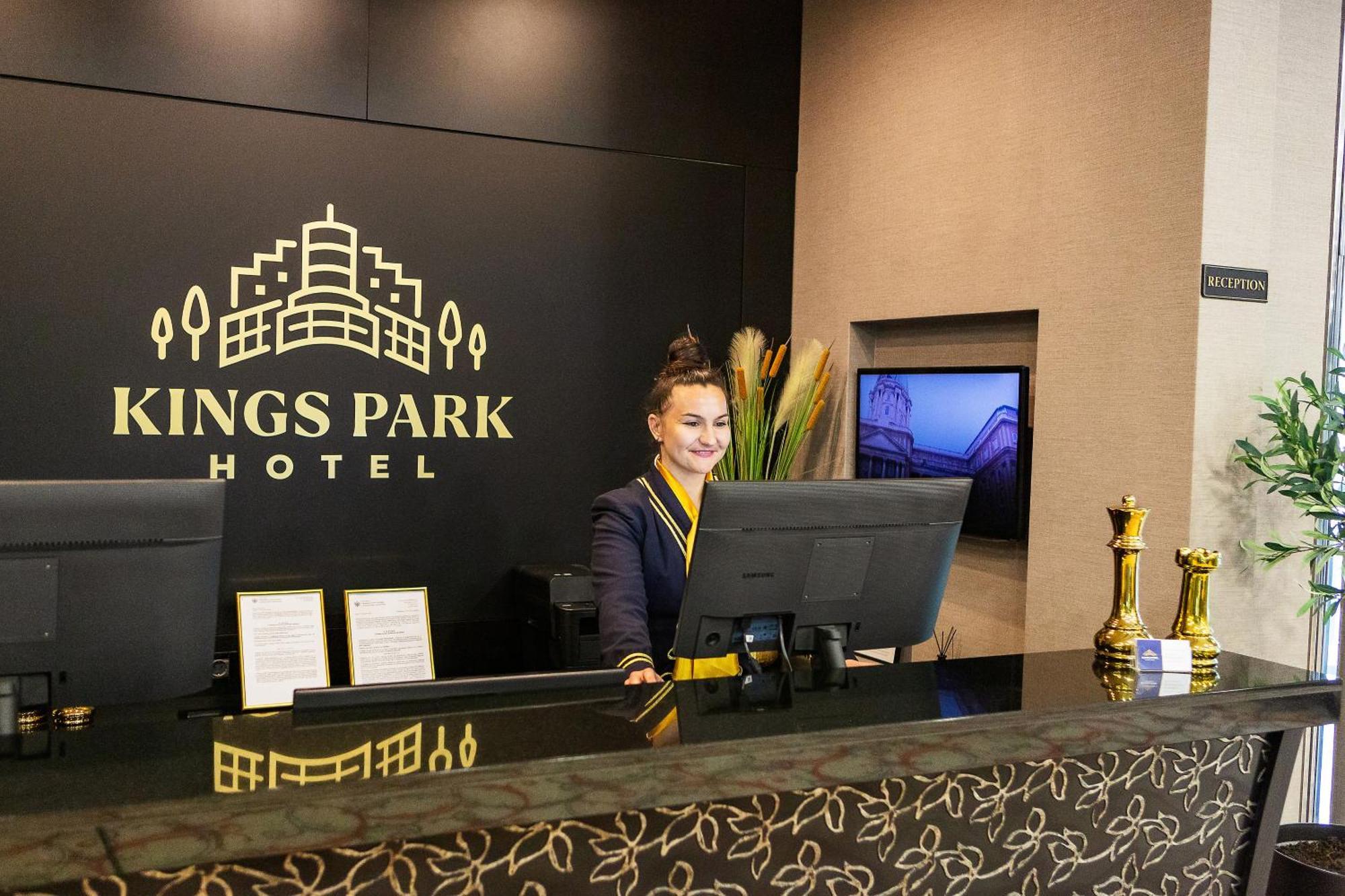 Kings Park Hotel Podgorica Exteriér fotografie