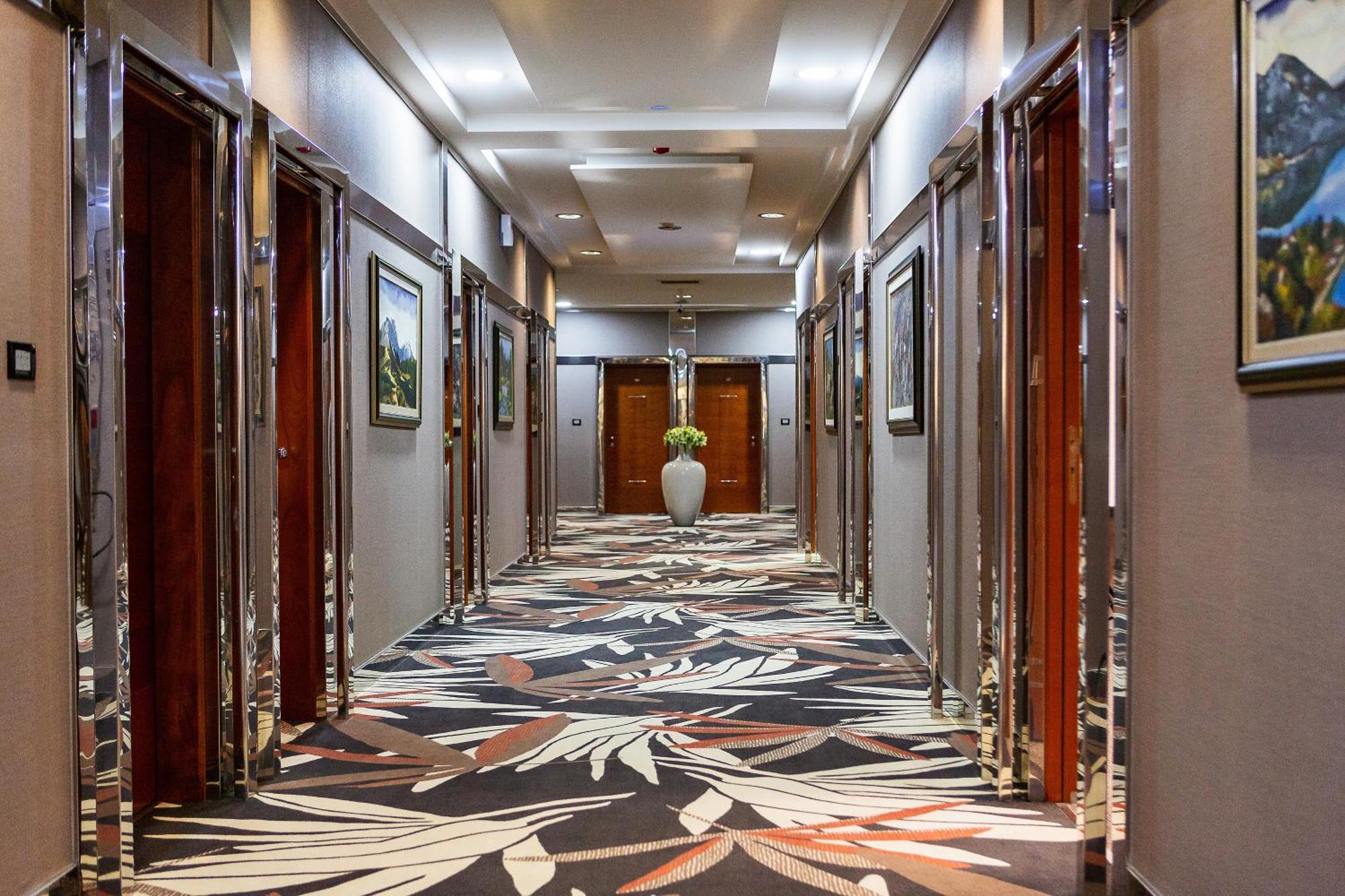 Kings Park Hotel Podgorica Exteriér fotografie